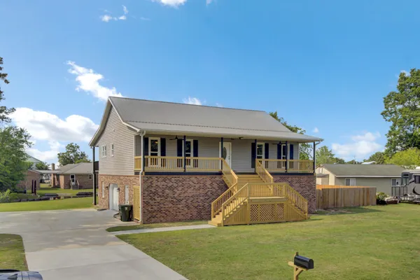 $575,000 | 108 Mourning Dove Drive, Bonneau, SC 29431