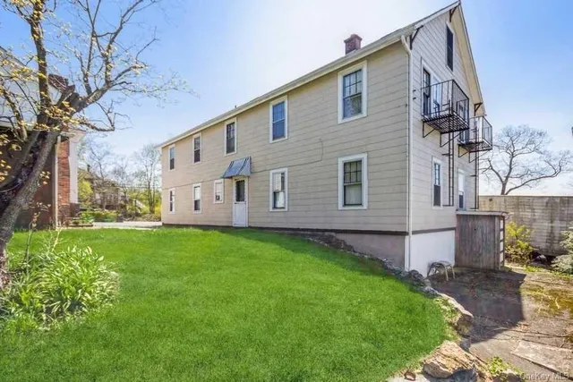 $1,200,000 | 127133 Old Route 9, Fishkill, NY 12524