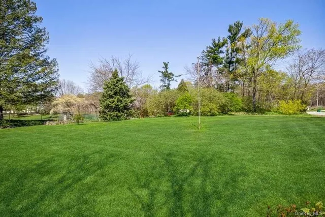 $1,200,000 | 127133 Old Route 9, Fishkill, NY 12524