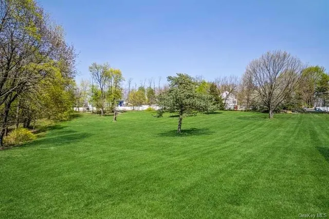 $1,200,000 | 127133 Old Route 9, Fishkill, NY 12524