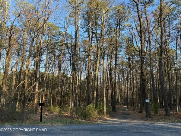 $94,356 | 2 Twin Pine Road, Stroudsburg, PA 18360