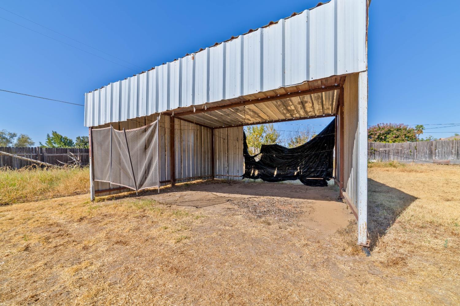 25612 Walden Avenue Madera, CA 93638 - Photo 13 of 33