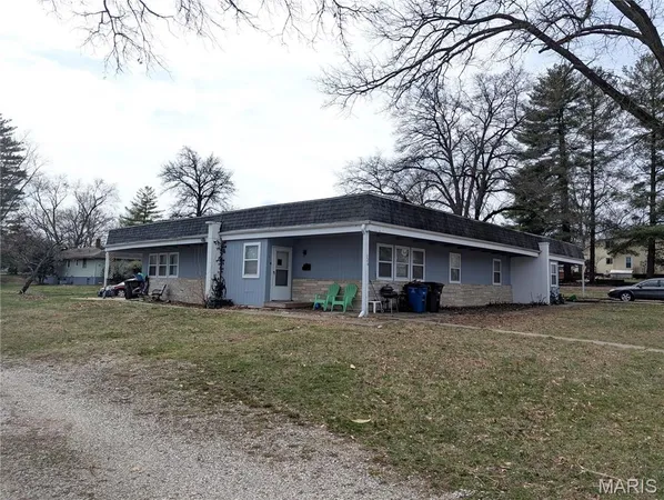 $200,000 | 726 Eastern Avenue, Greenville, IL 62246