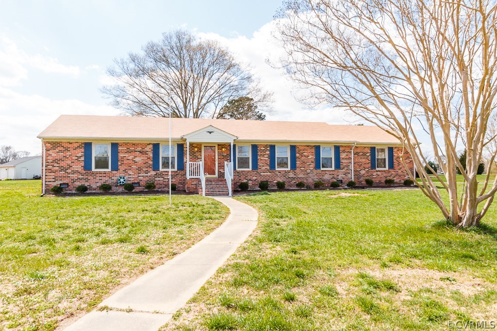 8288 Quailfield Road Mechanicsville, VA 23116 - Photo 2 of 24 Gallery Image 2