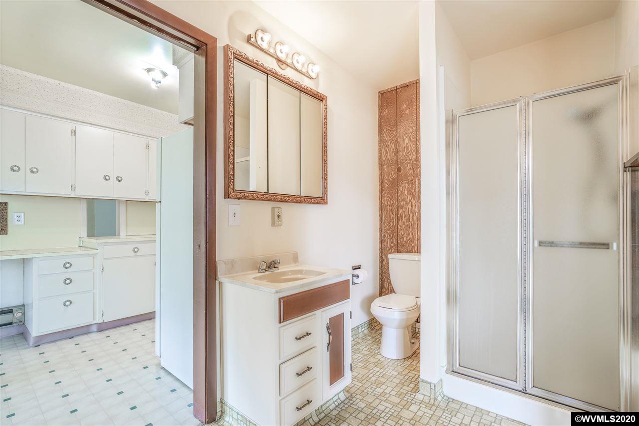 705 Southwest 11th Avenue Albany, OR 97321 - Photo 20 of 37 Gallery Image 20