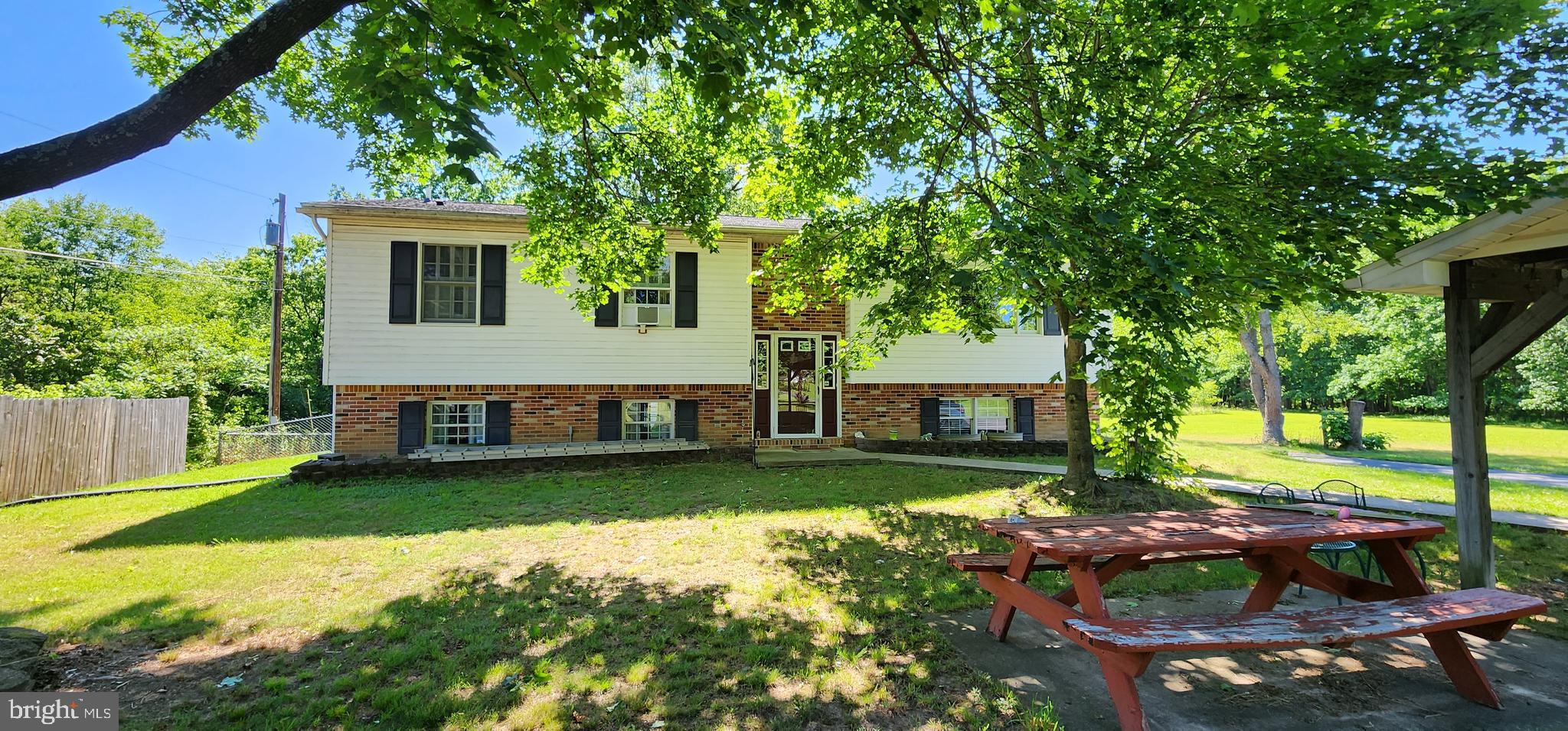 16923 Shinham Road Hagerstown, MD 21740 - Photo 1 of 42 Quiet and private