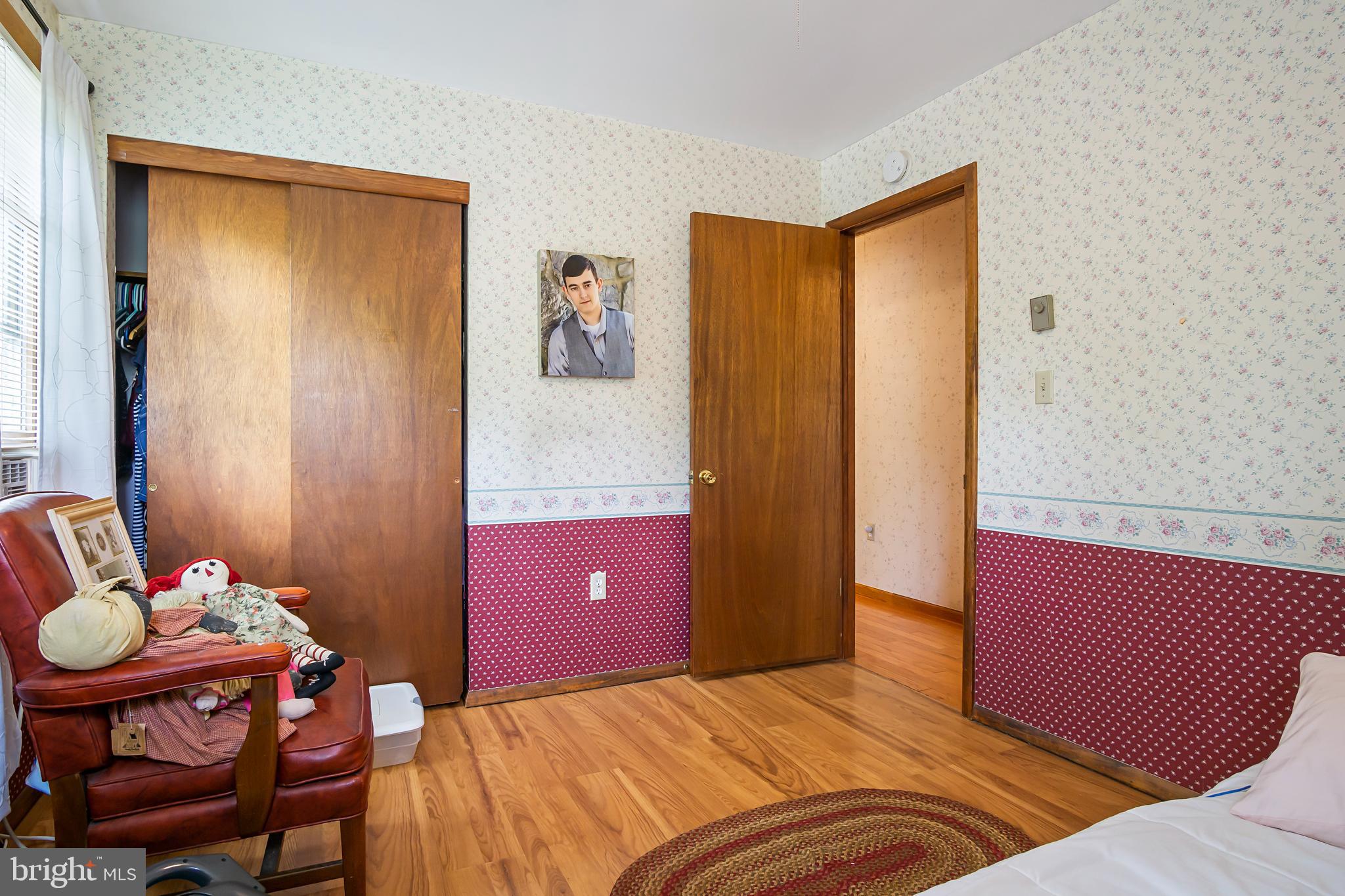 16923 Shinham Road Hagerstown, MD 21740 - Photo 29 of 42 Bedroom