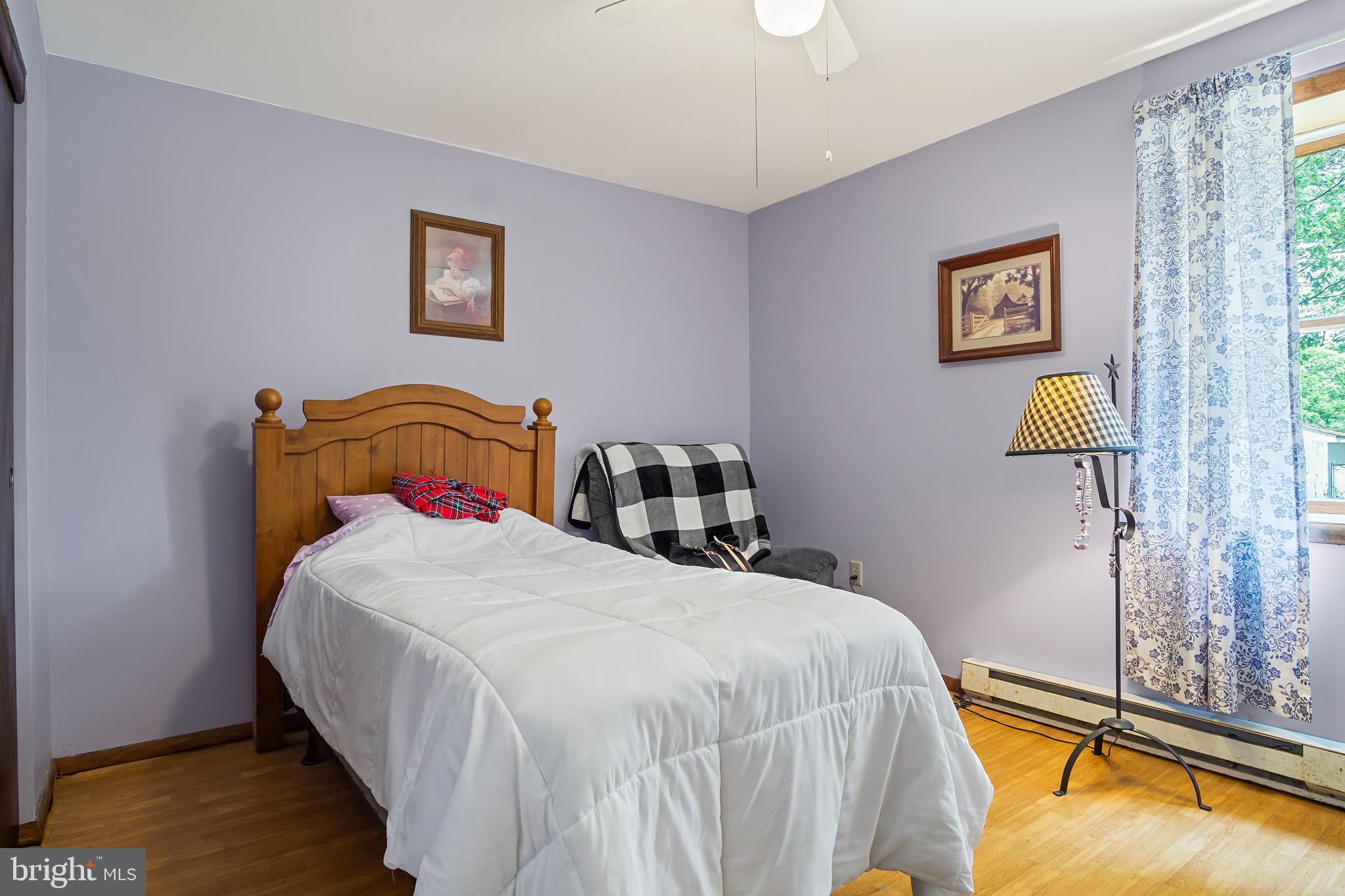 16923 Shinham Road Hagerstown, MD 21740 - Photo 41 of 42 Bedroom