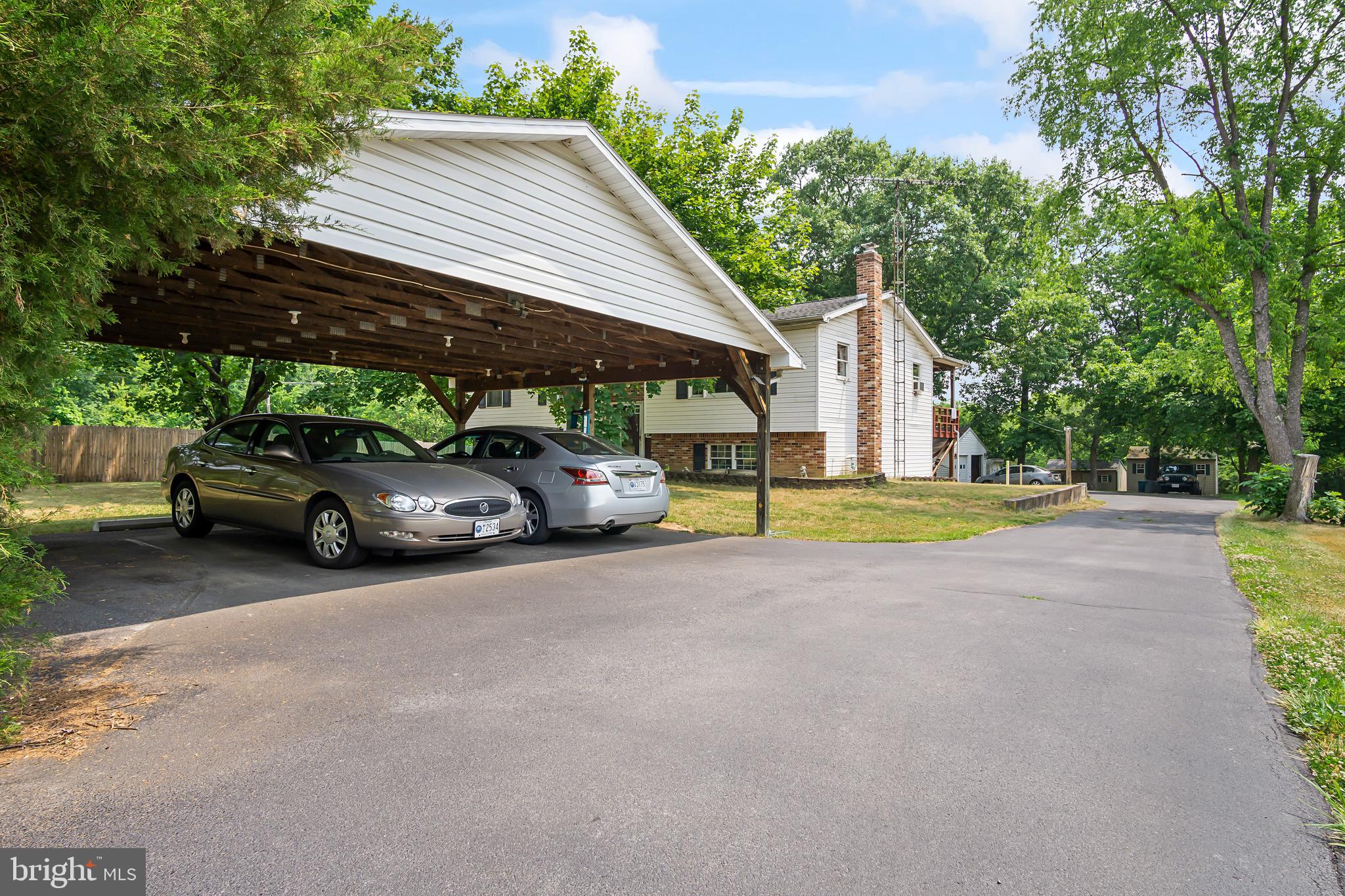 16923 Shinham Road Hagerstown, MD 21740 - Photo 7 of 42 Carport with electricity; perfect for parties