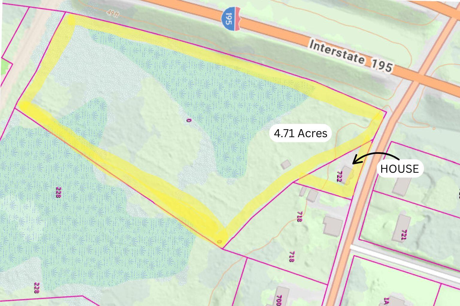 722 Main Street Wareham, MA 02571 - Photo 2 of 16 a close up of a street sign