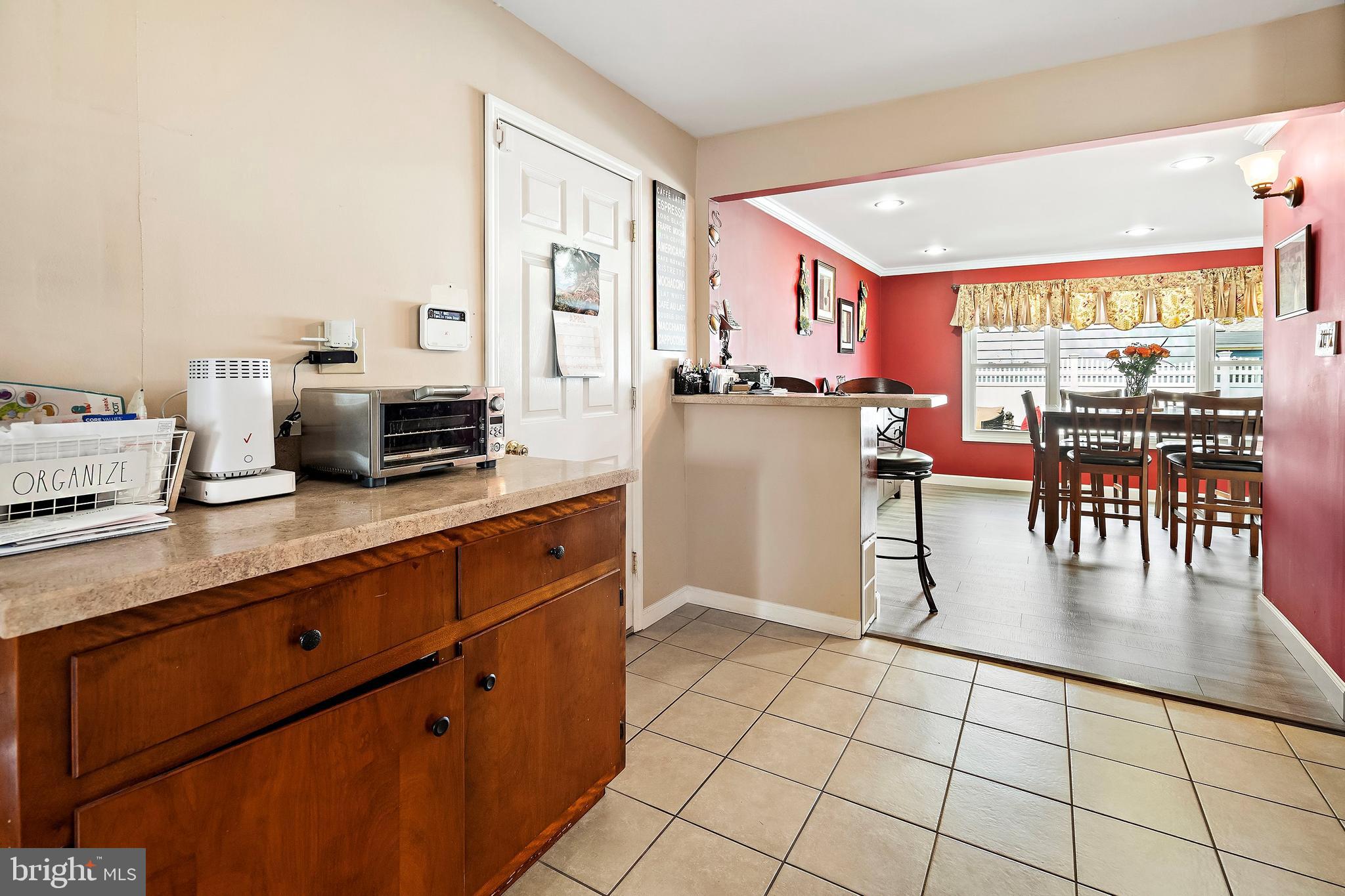 29 Appleton Drive Hazlet, NJ 07730 - Photo 13 of 28