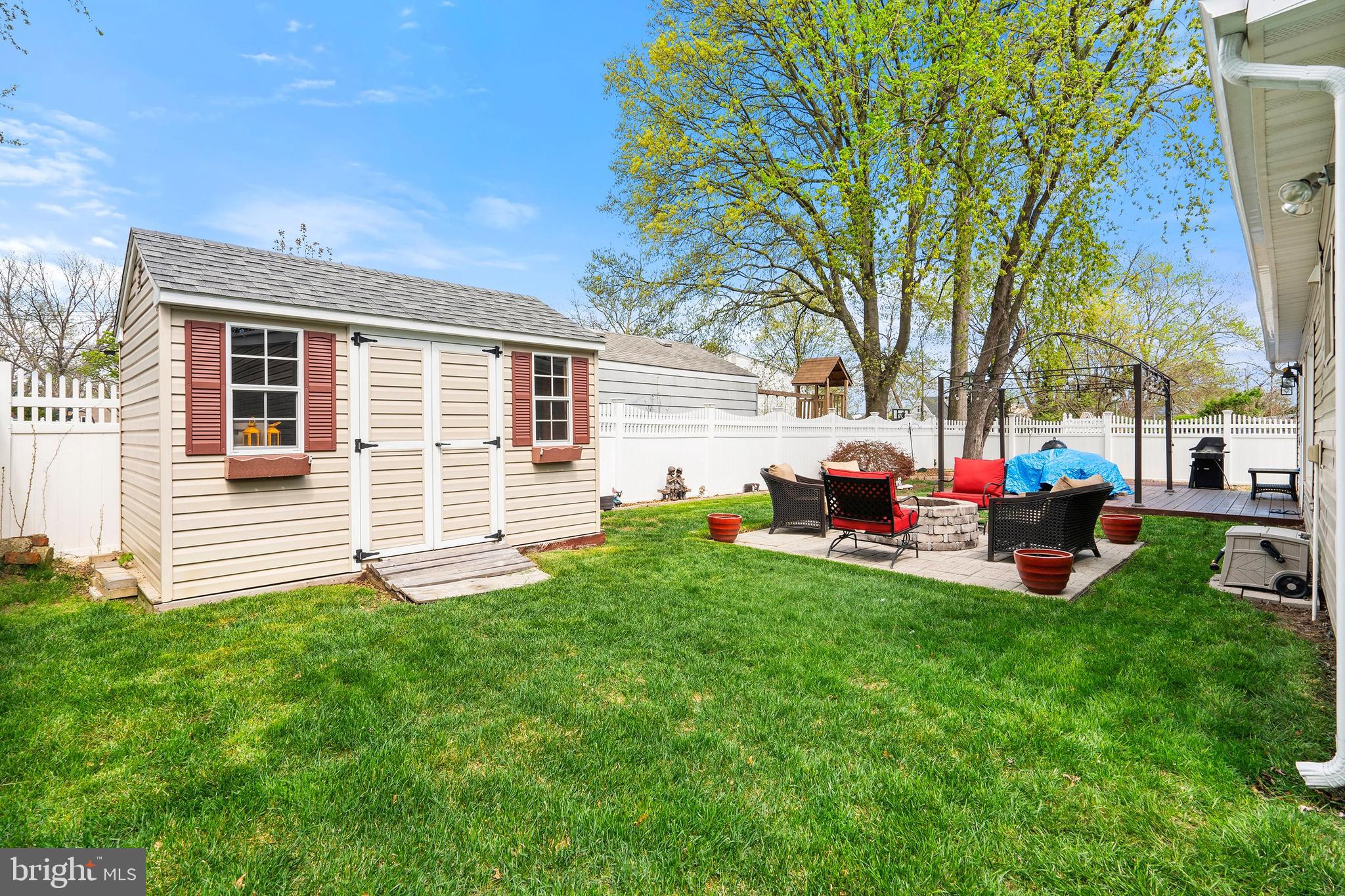 29 Appleton Drive Hazlet, NJ 07730 - Photo 27 of 28