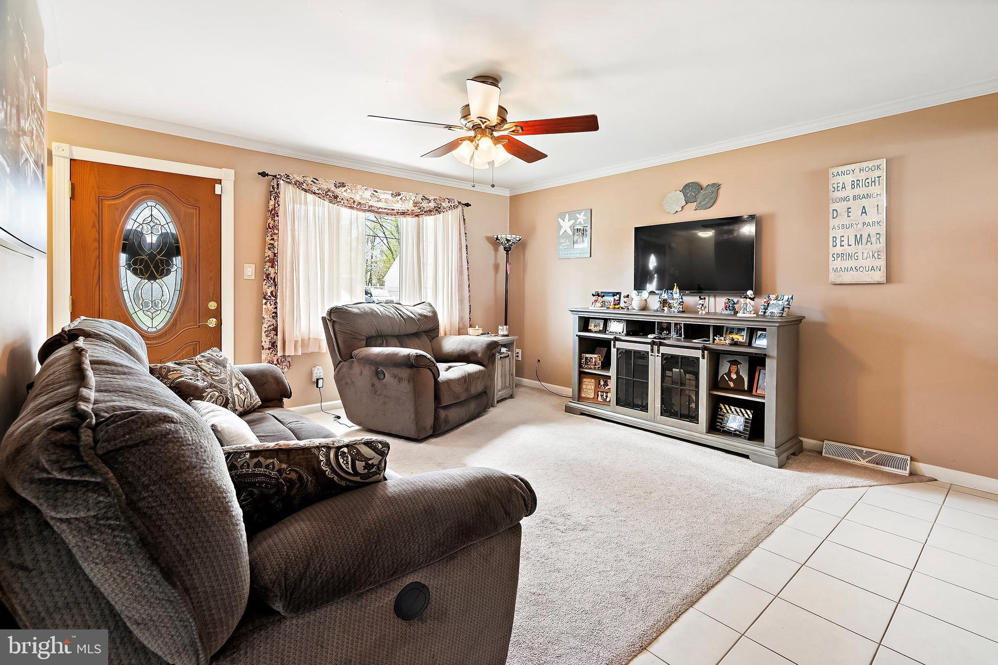 29 Appleton Drive Hazlet, NJ 07730 - Photo 5 of 28