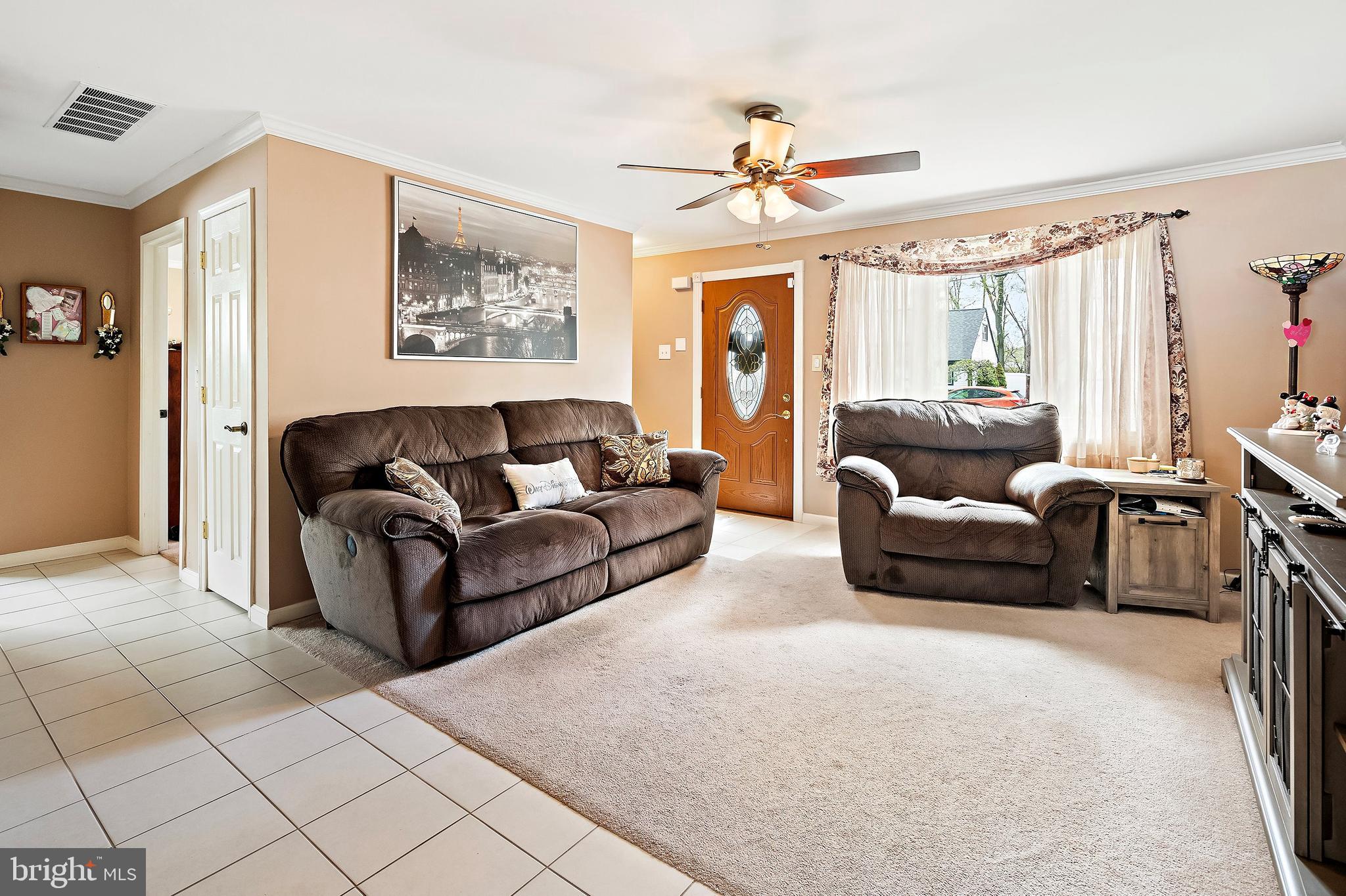 29 Appleton Drive Hazlet, NJ 07730 - Photo 6 of 28