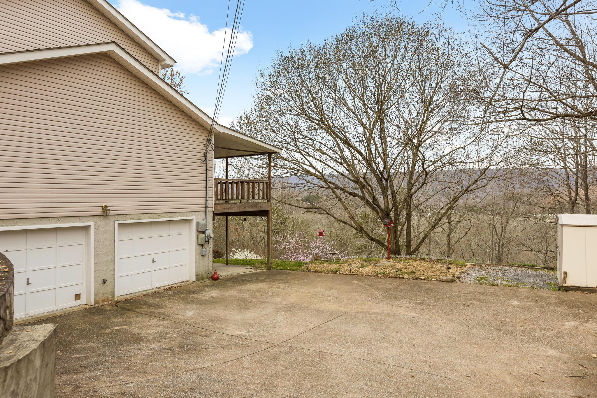 1002 Hillcrest Road Chattanooga, TN 37405 - Photo 54 of 55 Hill2-19