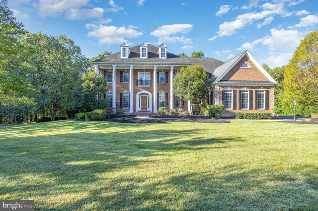 $2,350,000 | 1011 Coachford Court, Lutherville-Timonium, MD 21093