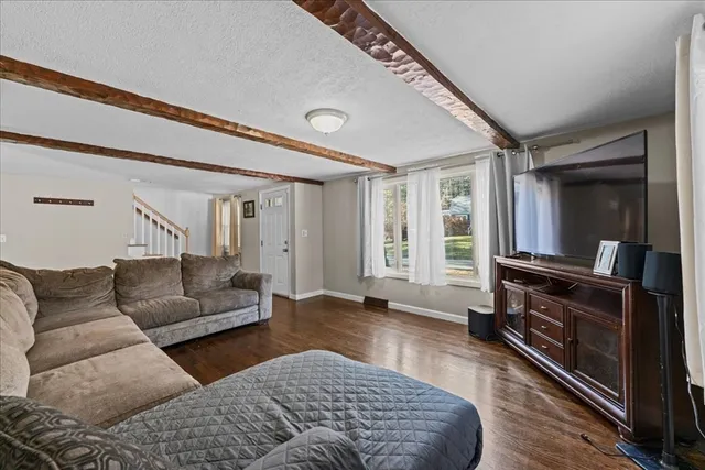 $749,900 | 198 Elm Street, Pembroke, MA 02359