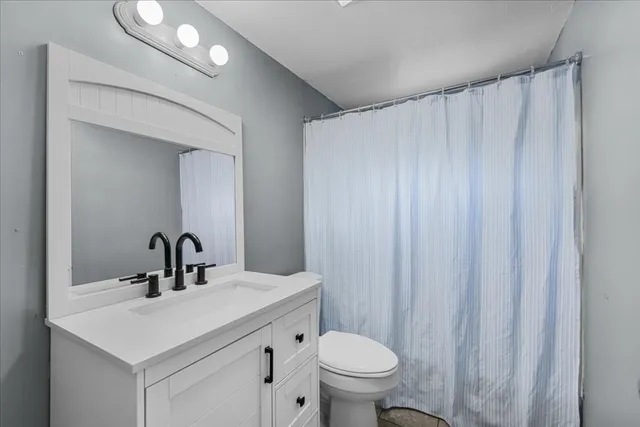 a view of a walk in closet