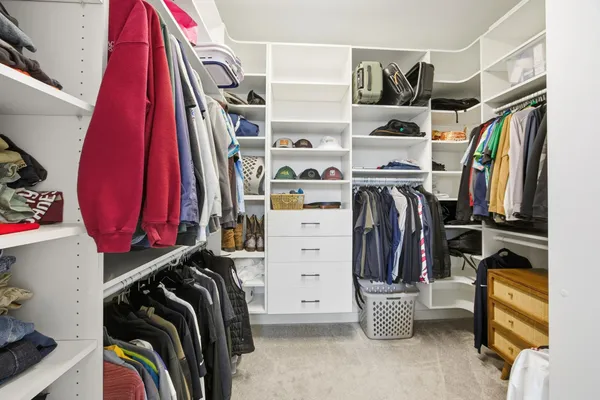 $919,000 | 3282 47th Avenue South, Fargo, ND 58104