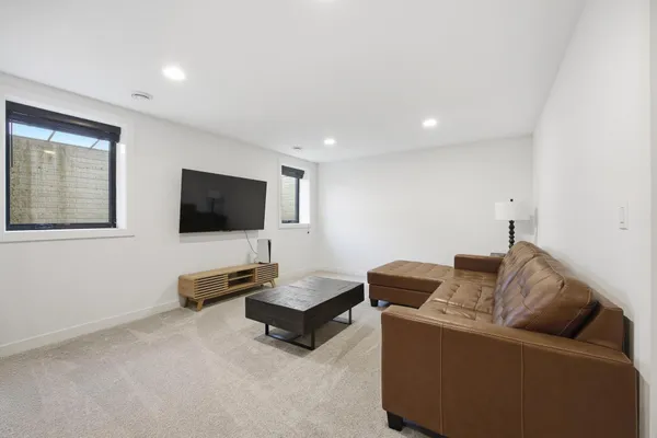 $919,000 | 3282 47th Avenue South, Fargo, ND 58104