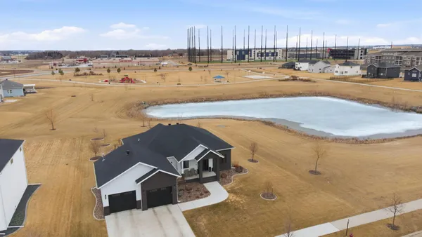 $919,000 | 3282 47th Avenue South, Fargo, ND 58104