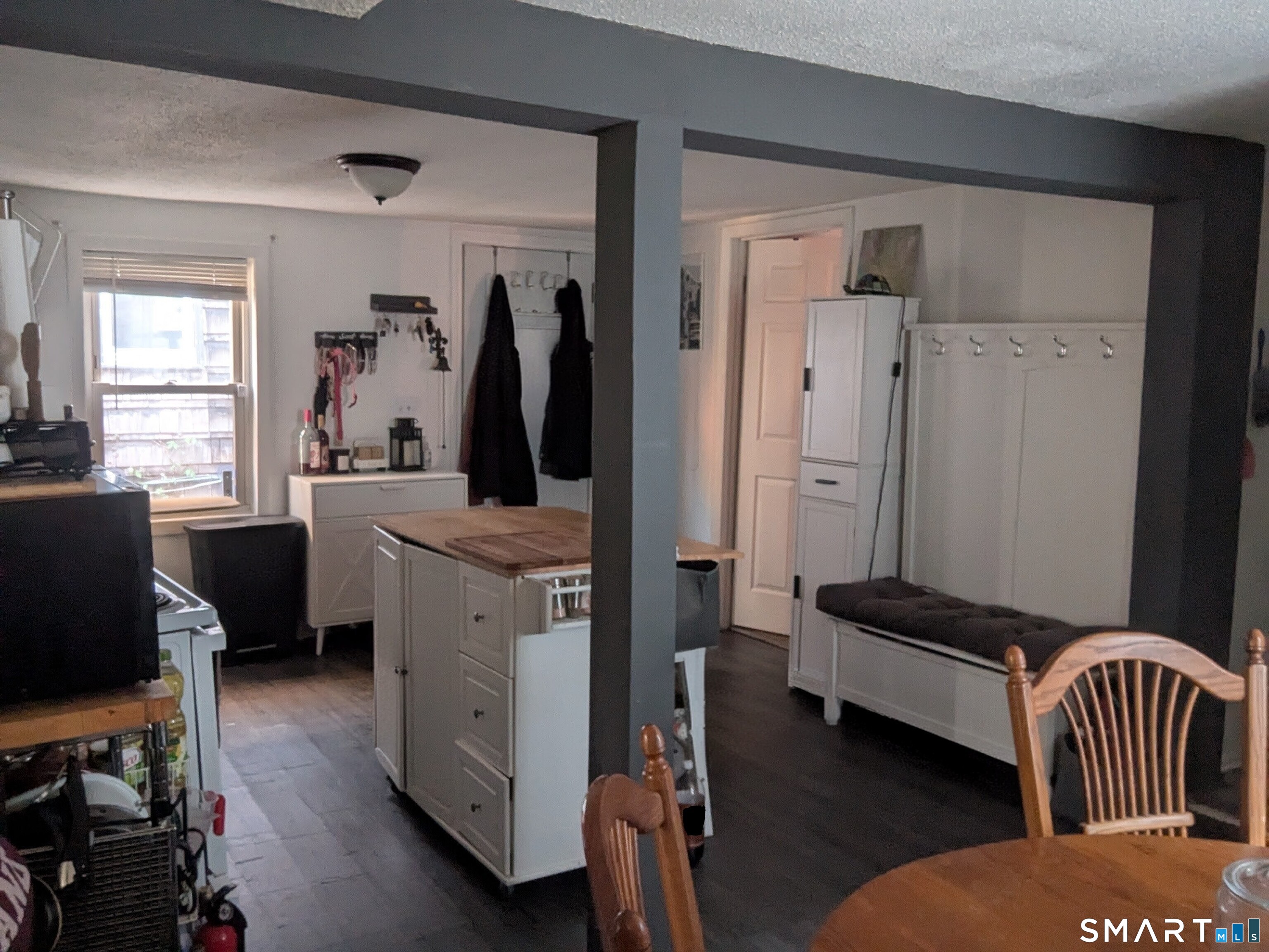 19 Portland Street Middletown, CT 06457 - Photo 5 of 25