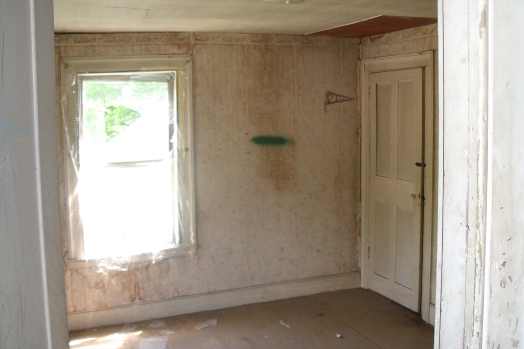 35 Goshen Road Williamsburg, MA 01096 - Photo 19 of 21 a view of an empty room