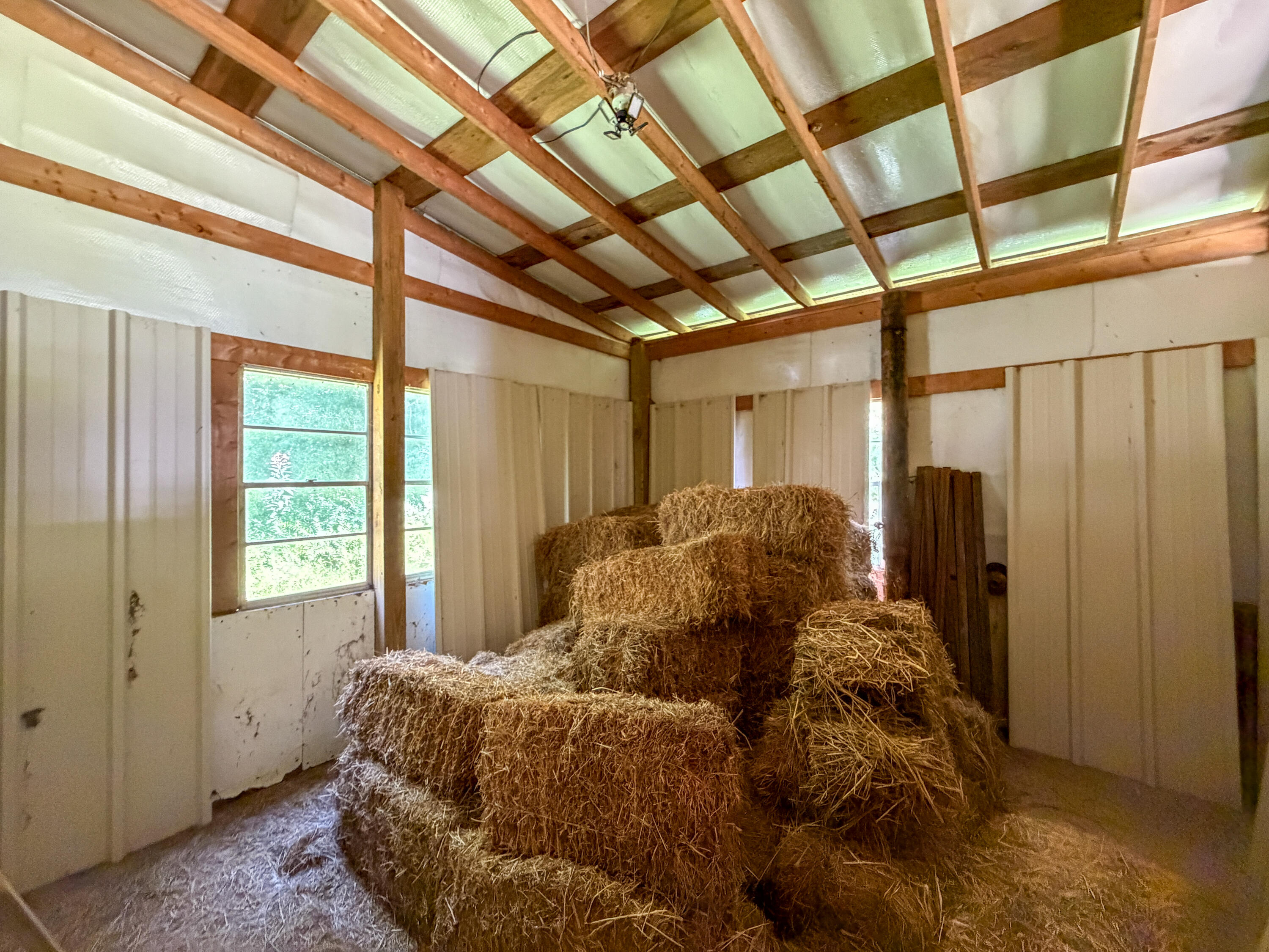 381 Hinkle Branch Road Flat Lick, KY 40935 - Photo 50 of 52 LightroomRealEstateEdits-48
