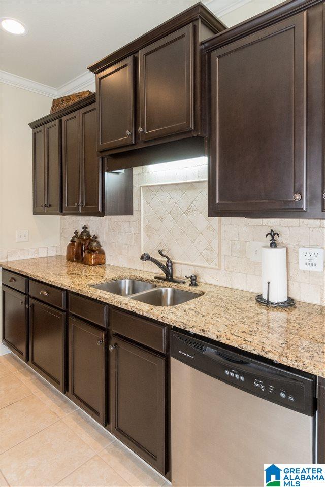 260 Strathaven Lane Pelham, AL 35124 - Photo 14 of 37
