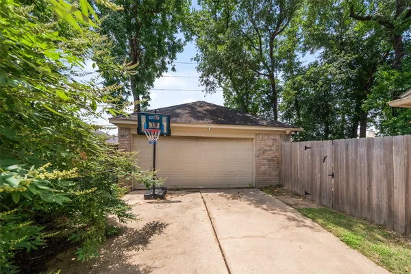 $348,000 | 20407 Weald Way Street, Spring, TX 77388