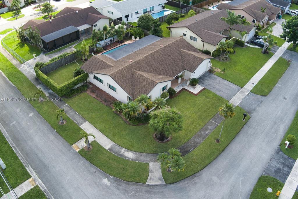 The Hammocks Miami, FL 33186 - Photo 60 of 62 an aerial view of a house