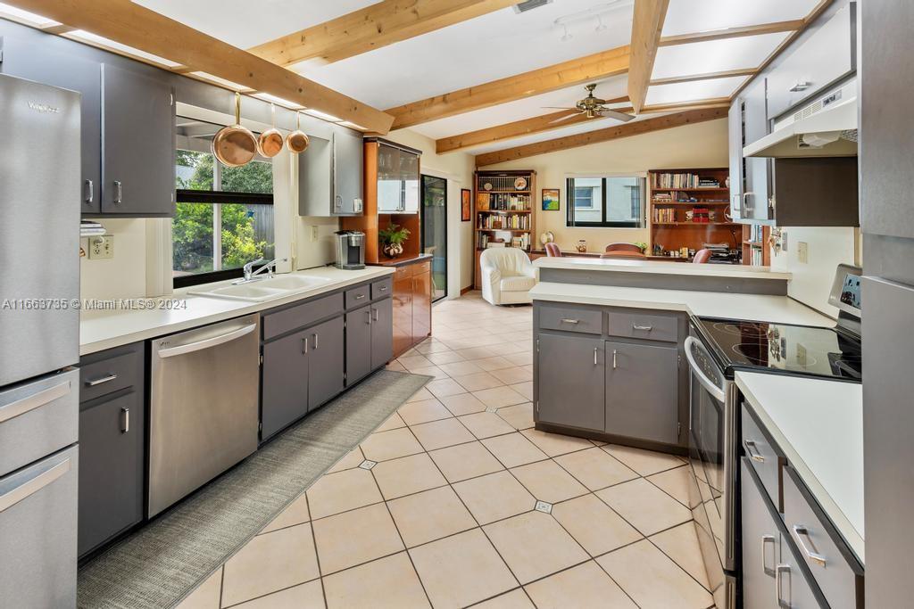 The Hammocks Miami, FL 33186 - Photo 9 of 62