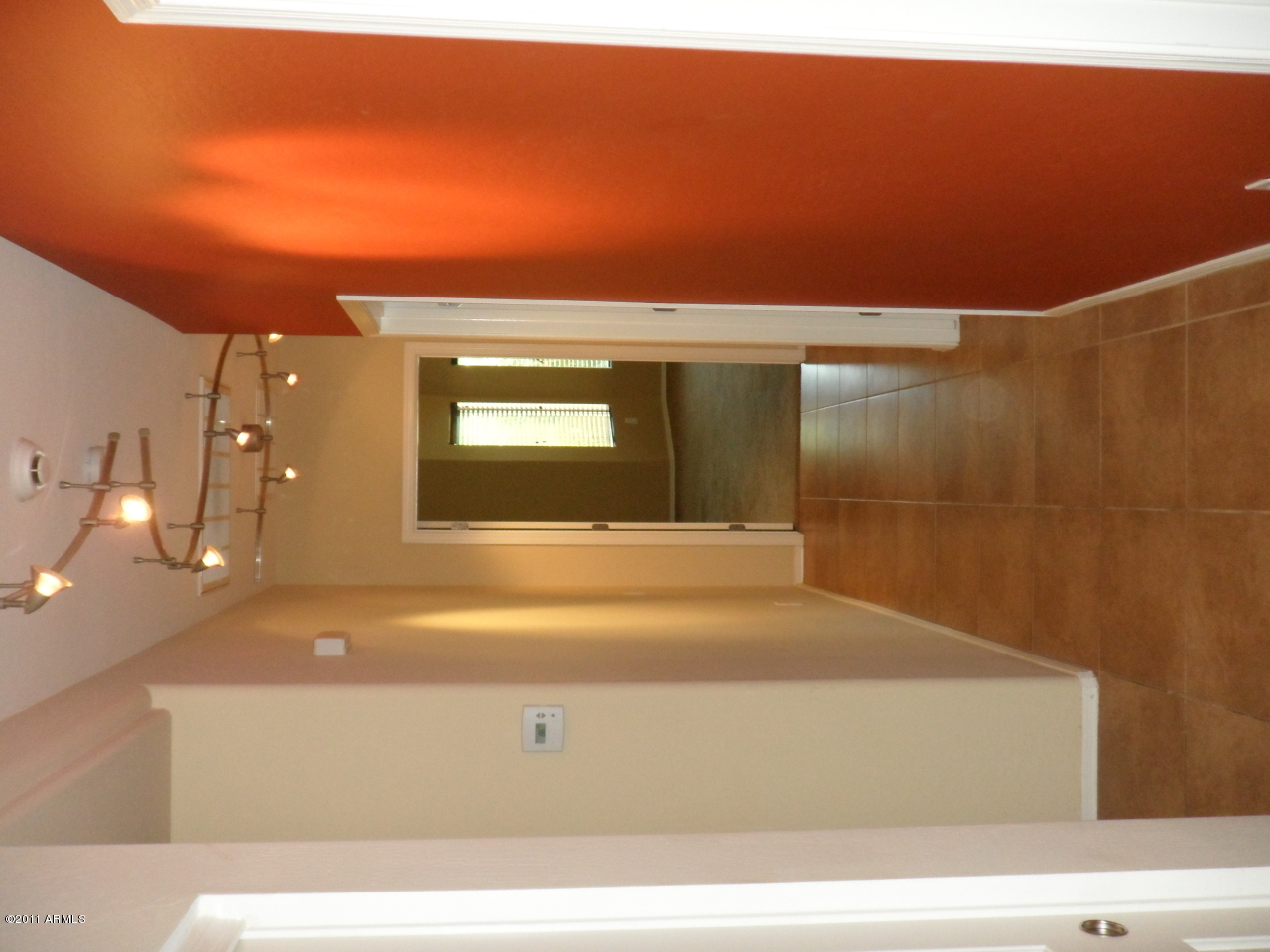 5414 West Carson Road Laveen, AZ 85339 - Photo 10 of 14 Hallway