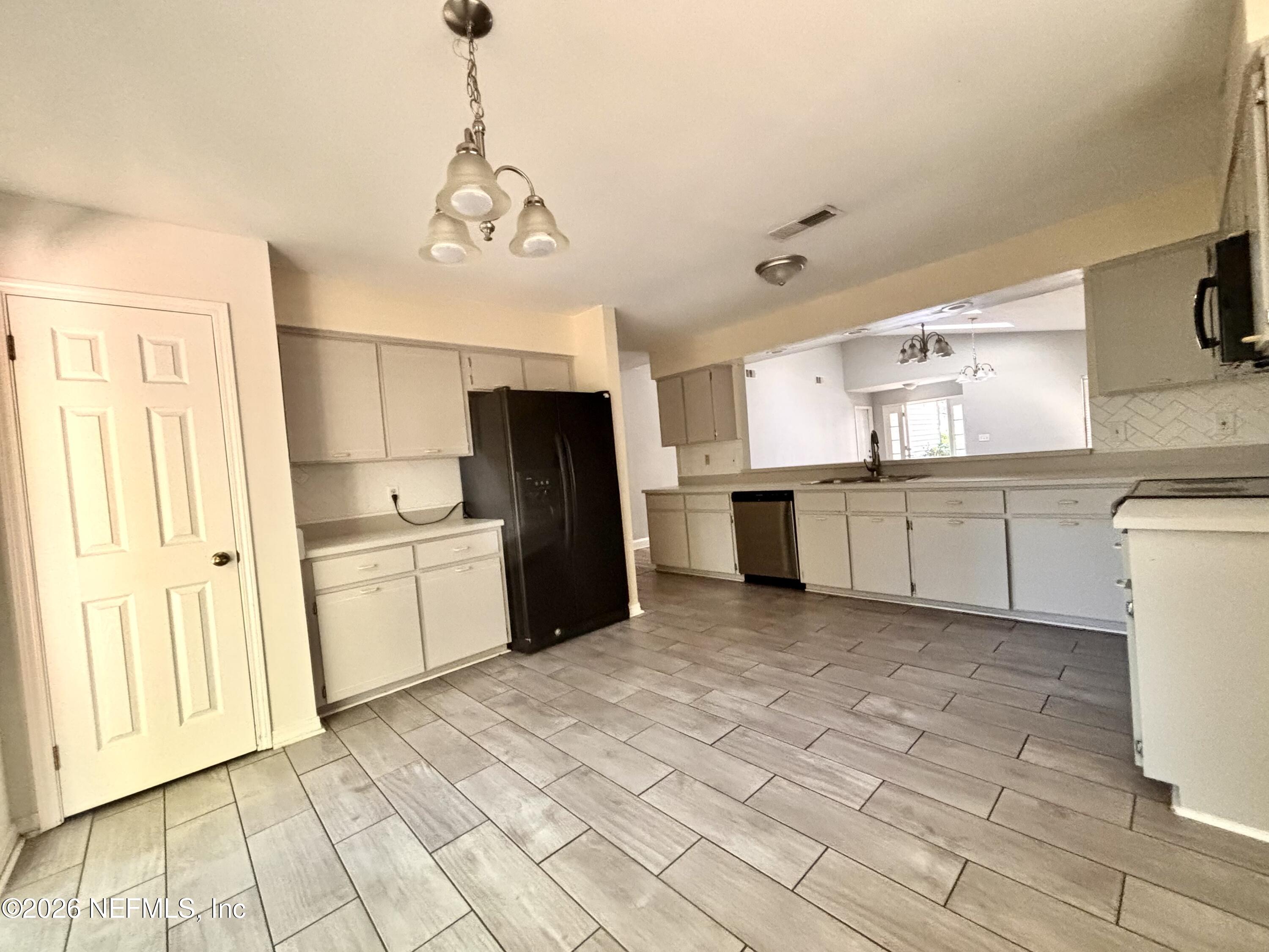 5449 Fort Caroline Road Jacksonville, FL 32277 - Photo 9 of 32 IMG_0203