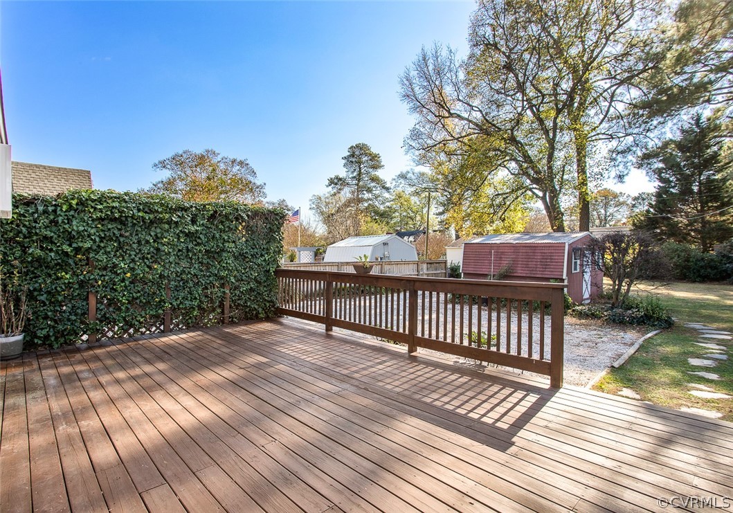 2915 Dumbarton Road Richmond, VA 23228 - Photo 30 of 37 Gallery Image 30