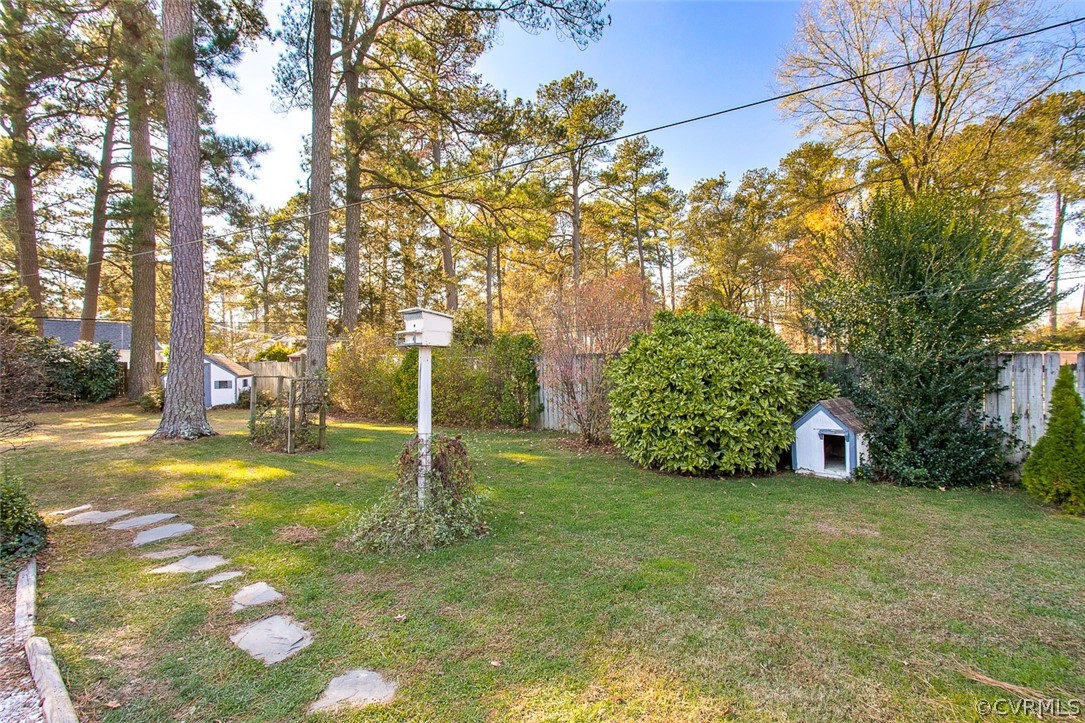 2915 Dumbarton Road Richmond, VA 23228 - Photo 32 of 37 Gallery Image 32