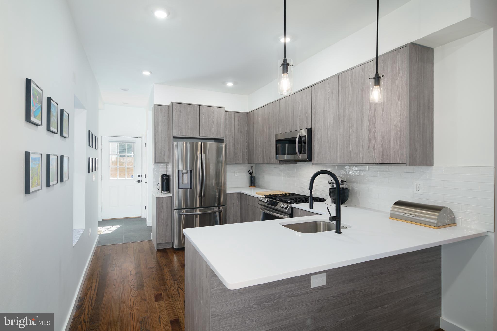 1936 Reed Street Philadelphia, PA 19146 - Photo 7 of 28 kitchen