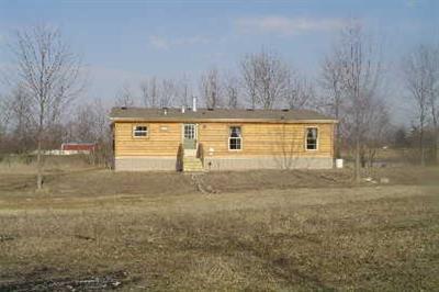 1058 Snows Lake Road Fenwick, MI 48834 - Photo 1 of 1 Primary Photo