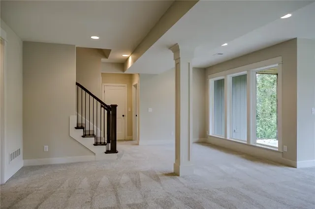 $709,950 | 2407 West 177th Terrace, Overland Park, KS 66085