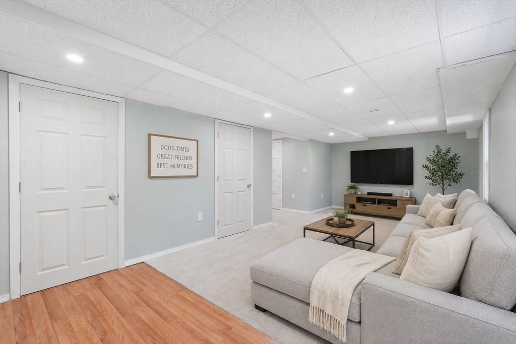 15 Pine Grove Road Westford, MA 01886 - Photo 27 of 41