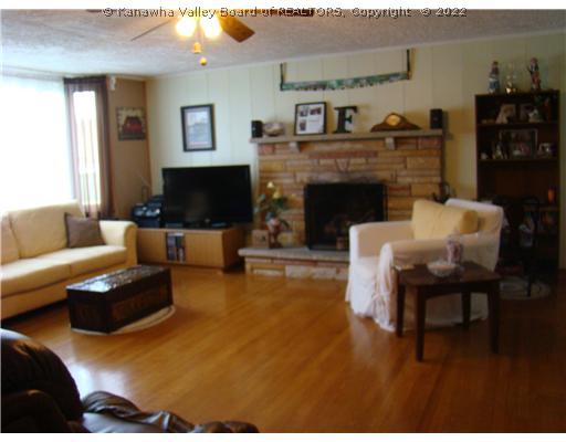 Living Room.