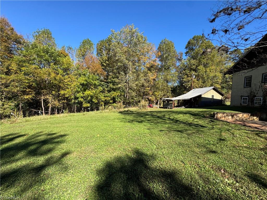 150 Teardrop Acres Way Elkin, NC 28621 - Photo 17 of 48