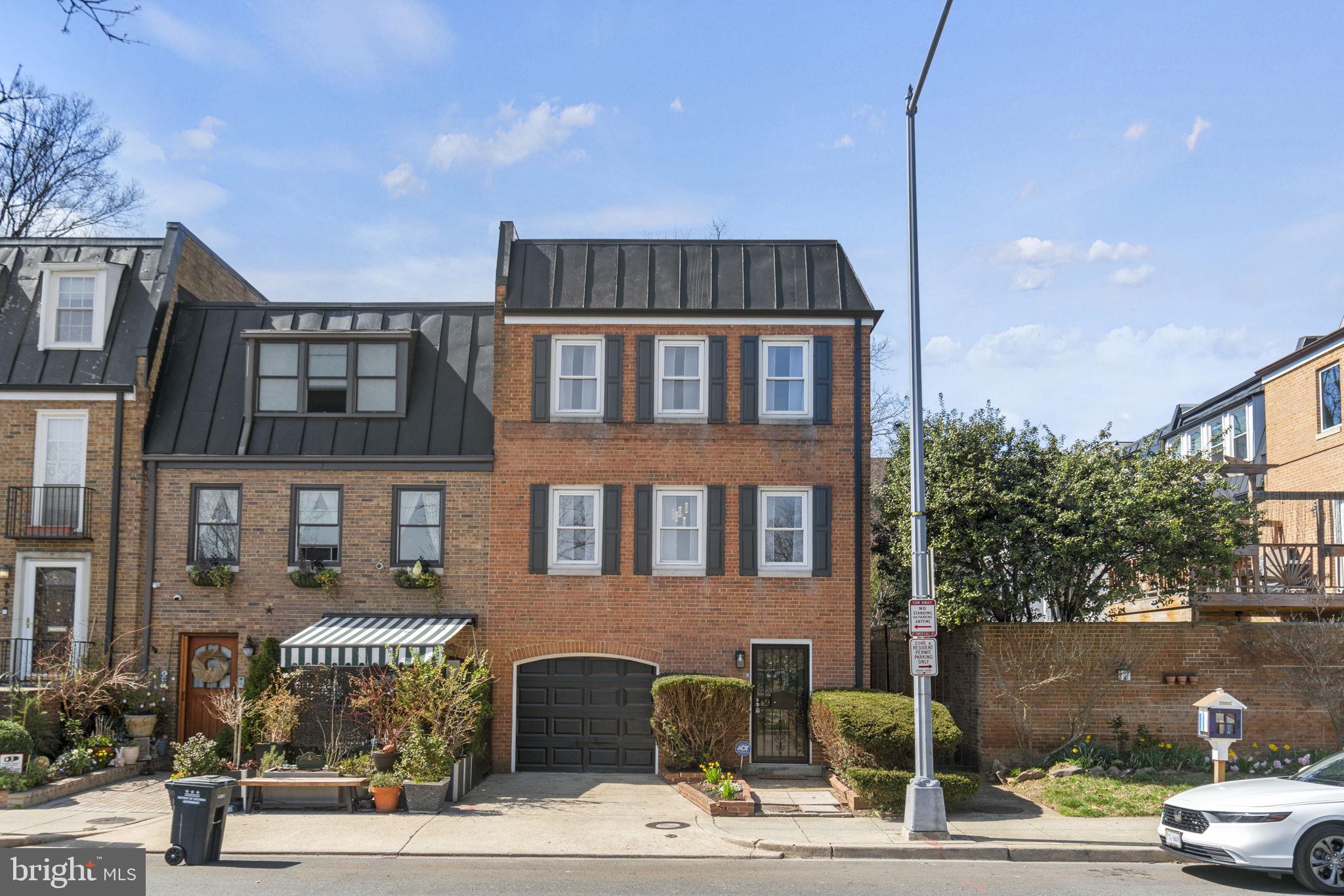 815 6th Street Southwest Washington, DC 20024 - Photo 1 of 22 Gallery Image 1