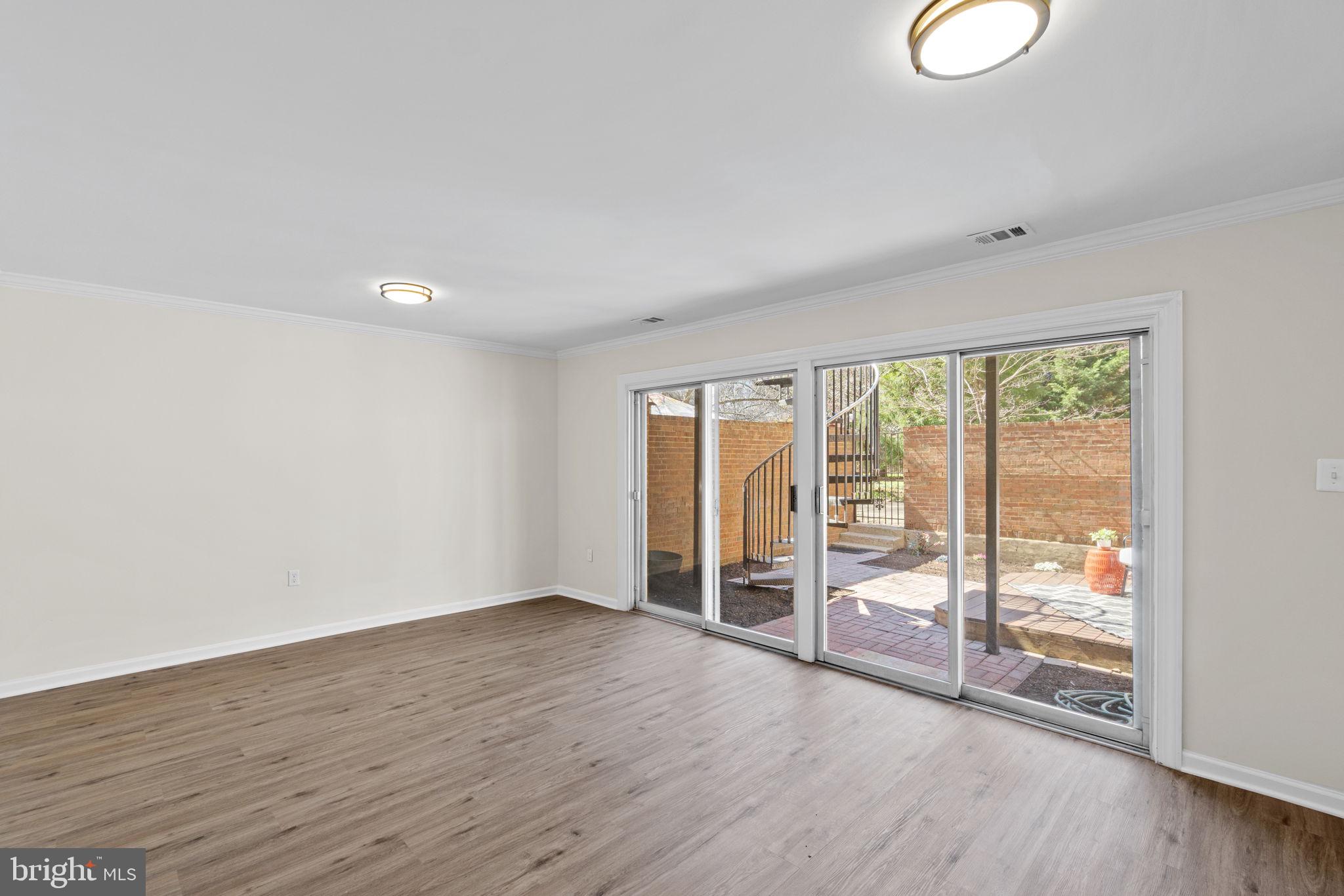 815 6th Street Southwest Washington, DC 20024 - Photo 6 of 22 Gallery Image 6