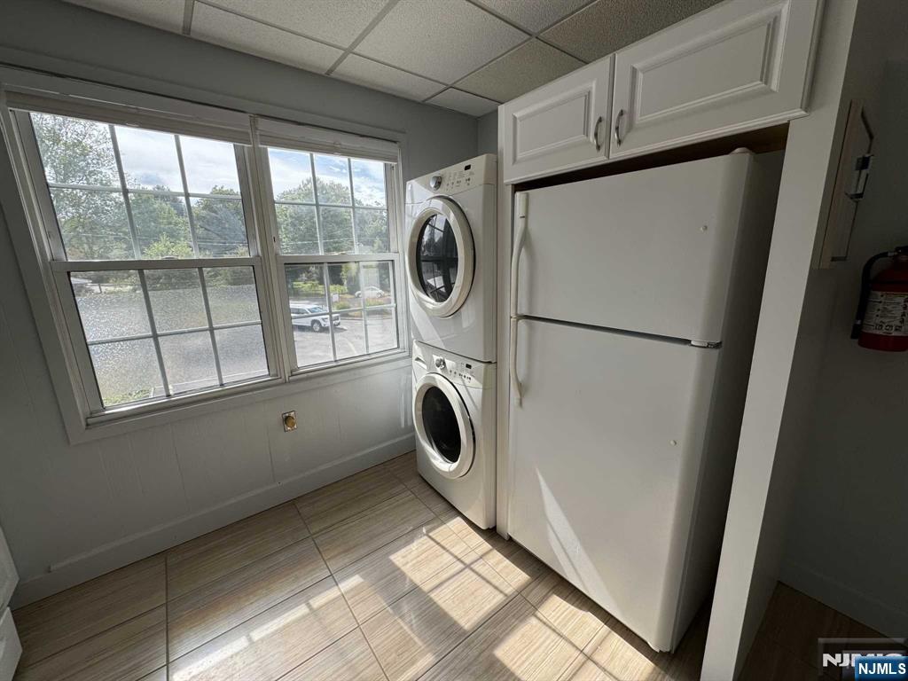 196 Rock Road, Unit 2B Glen Rock, NJ 07452 - Photo 11 of 22 a utility room with dryer and washer