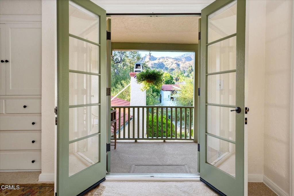 752 Glenview Road Glendale, CA 91202 - Photo 42 of 64 51-Balcony