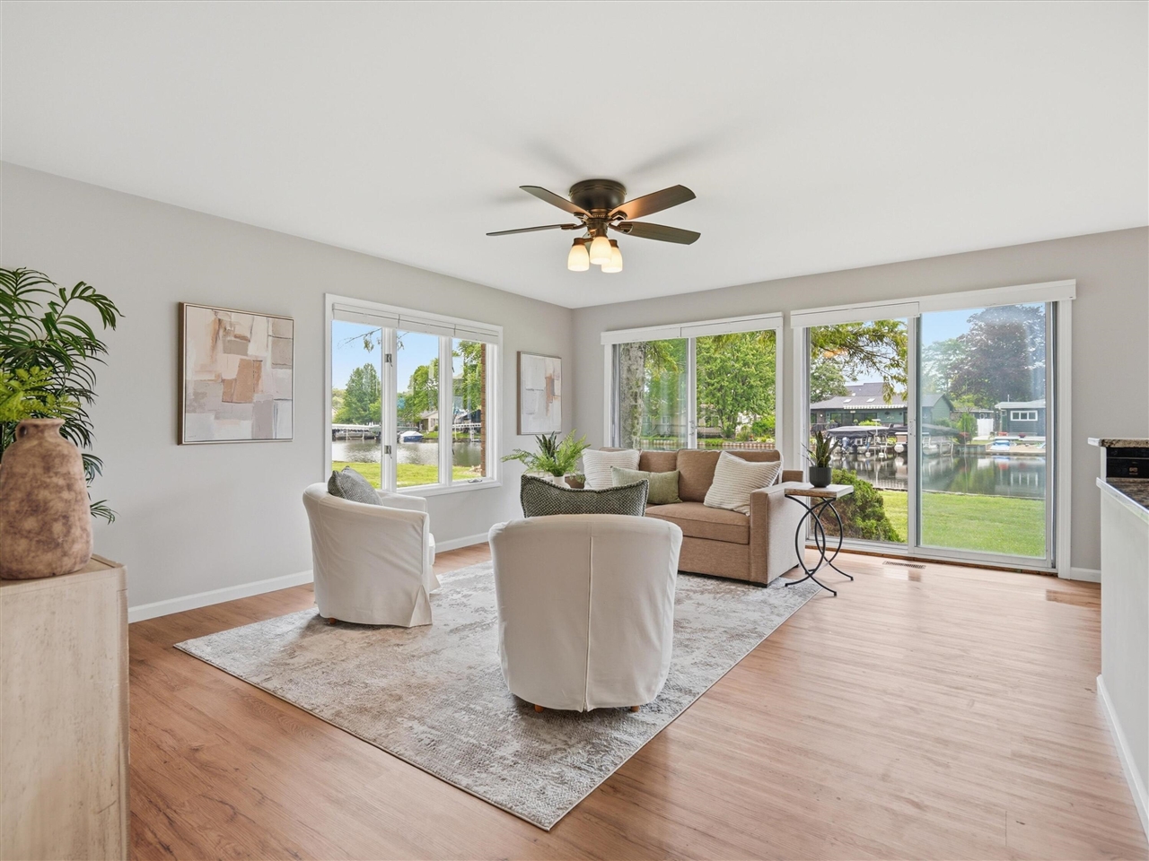 11243 Wynns Road Pinckney, MI 48169 - Photo 11 of 41 Gallery Image 11