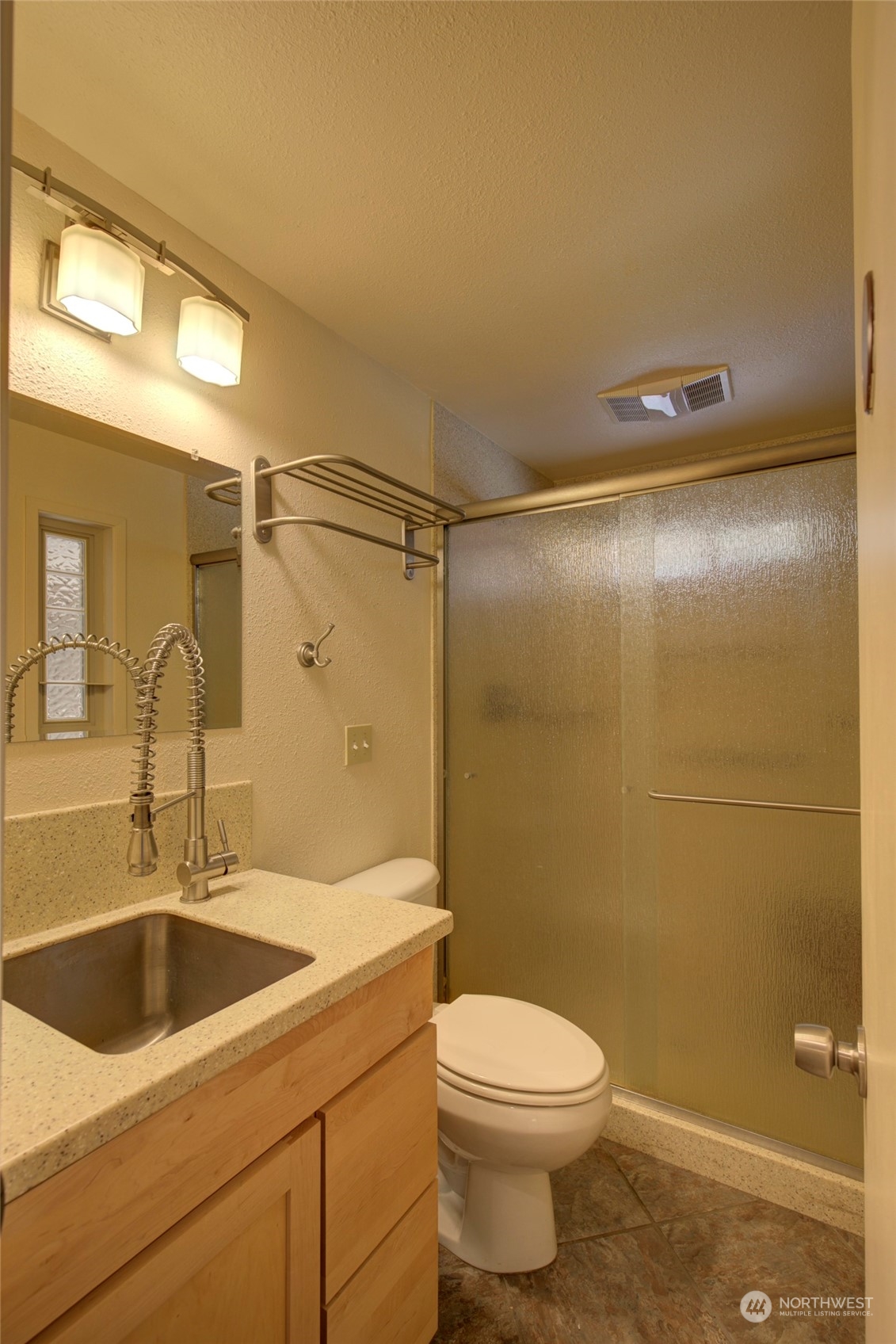 1502 North River Road Cosmopolis, WA 98537 - Photo 27 of 36 Gallery Image 27