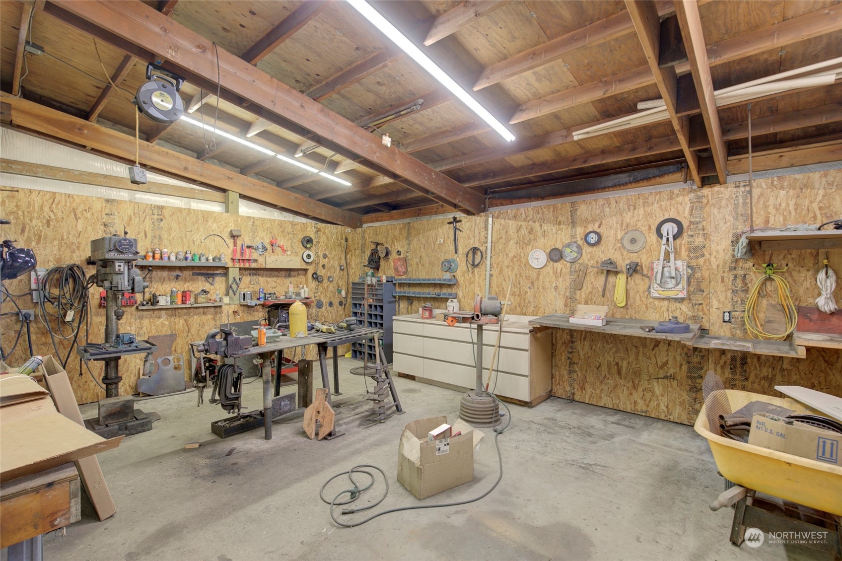 1502 North River Road Cosmopolis, WA 98537 - Photo 32 of 36 Gallery Image 32