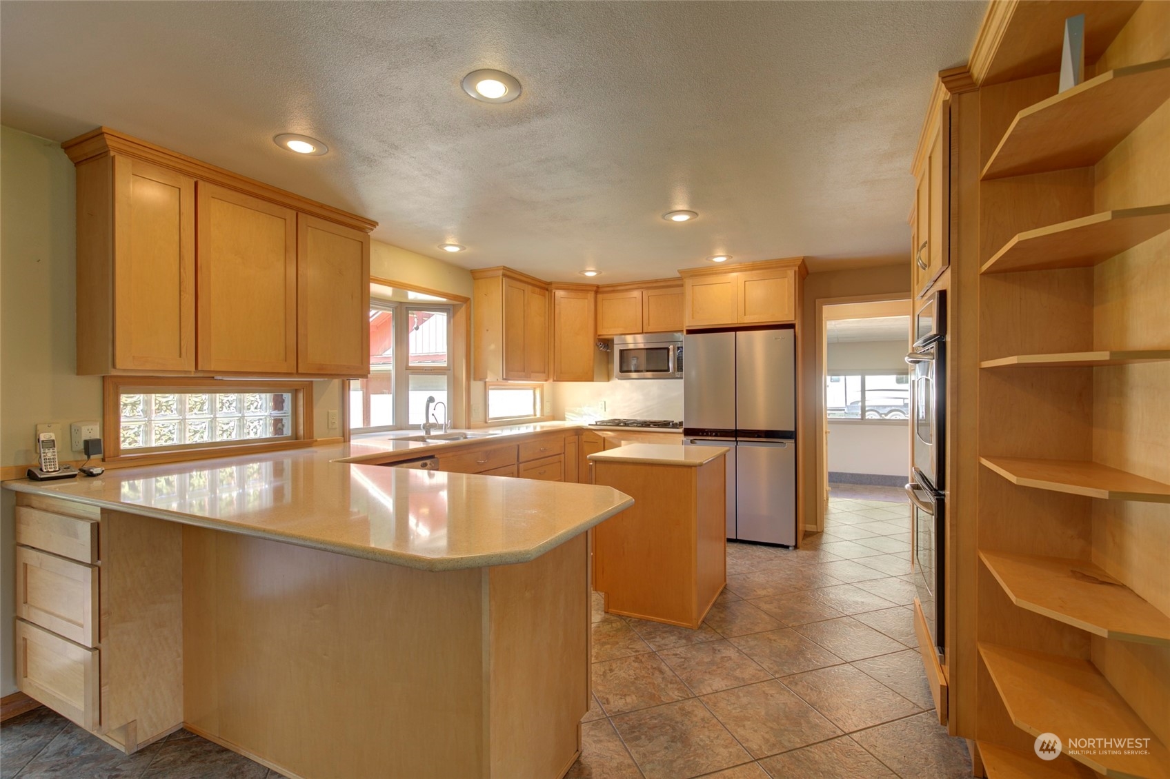 1502 North River Road Cosmopolis, WA 98537 - Photo 8 of 36 Gallery Image 8